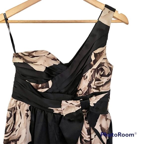 Betsey Johnson Silk One Shoulder Floral Dress, New with tags - Picture 5 of 8